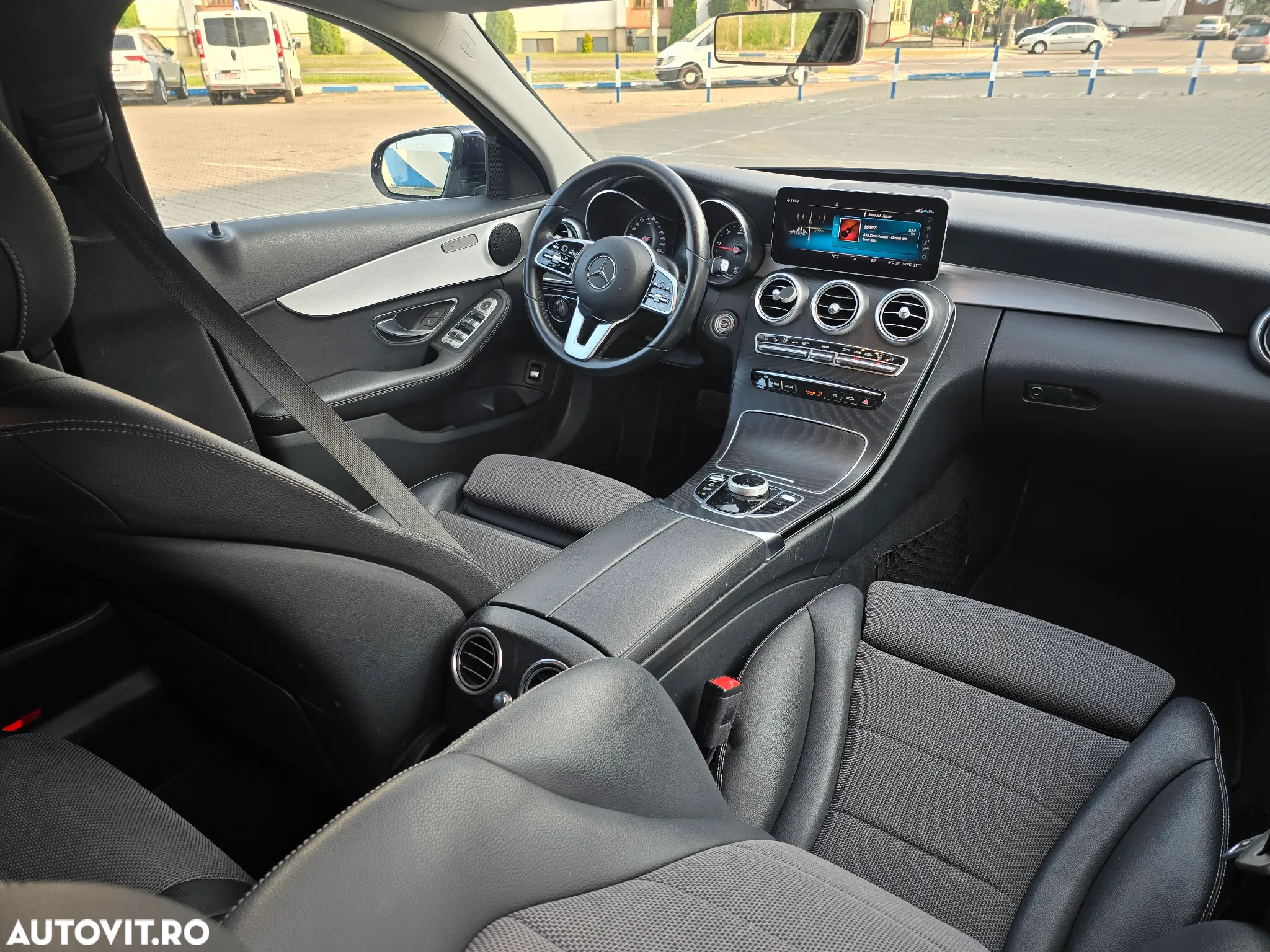 Mercedes-Benz C 220 d T 9G-TRONIC AMG Line - 9