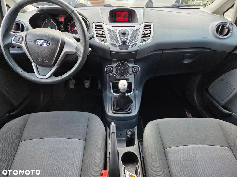 Ford Fiesta 1.25 SYNC Edition - 9