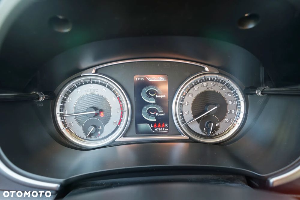 Suzuki Vitara 1.4 Boosterjet Premium 4WD - 21
