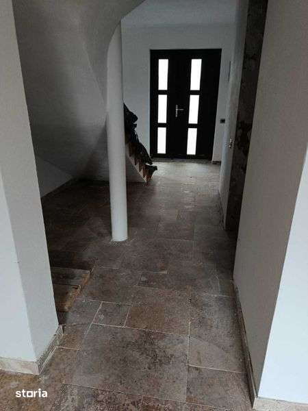 Casa de vanzare Dorna Arini - Imagine principală: 2/7