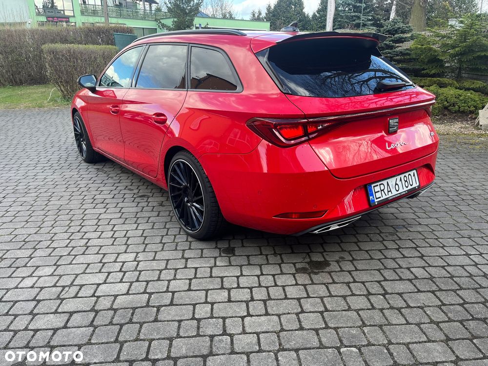 Seat Leon Sportstourer 2.0 TDI FR S&S DSG - 3