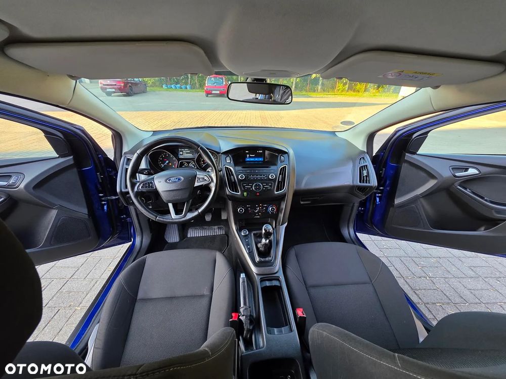 Ford Focus 1.0 EcoBoost Active Business - 18