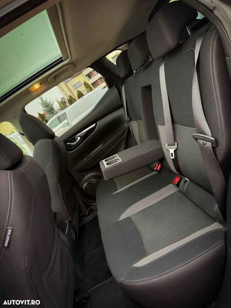 Nissan Qashqai 1.5 DCI DCT TEKNA - 7