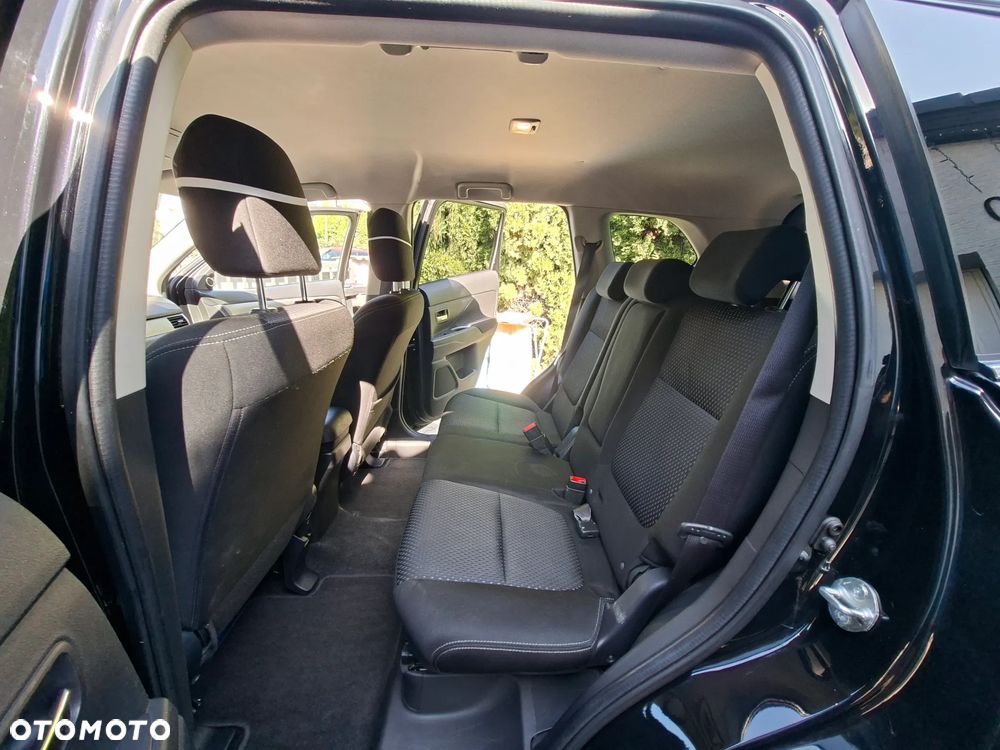 Mitsubishi Outlander 2.2 DID Intense + 4WD - 12