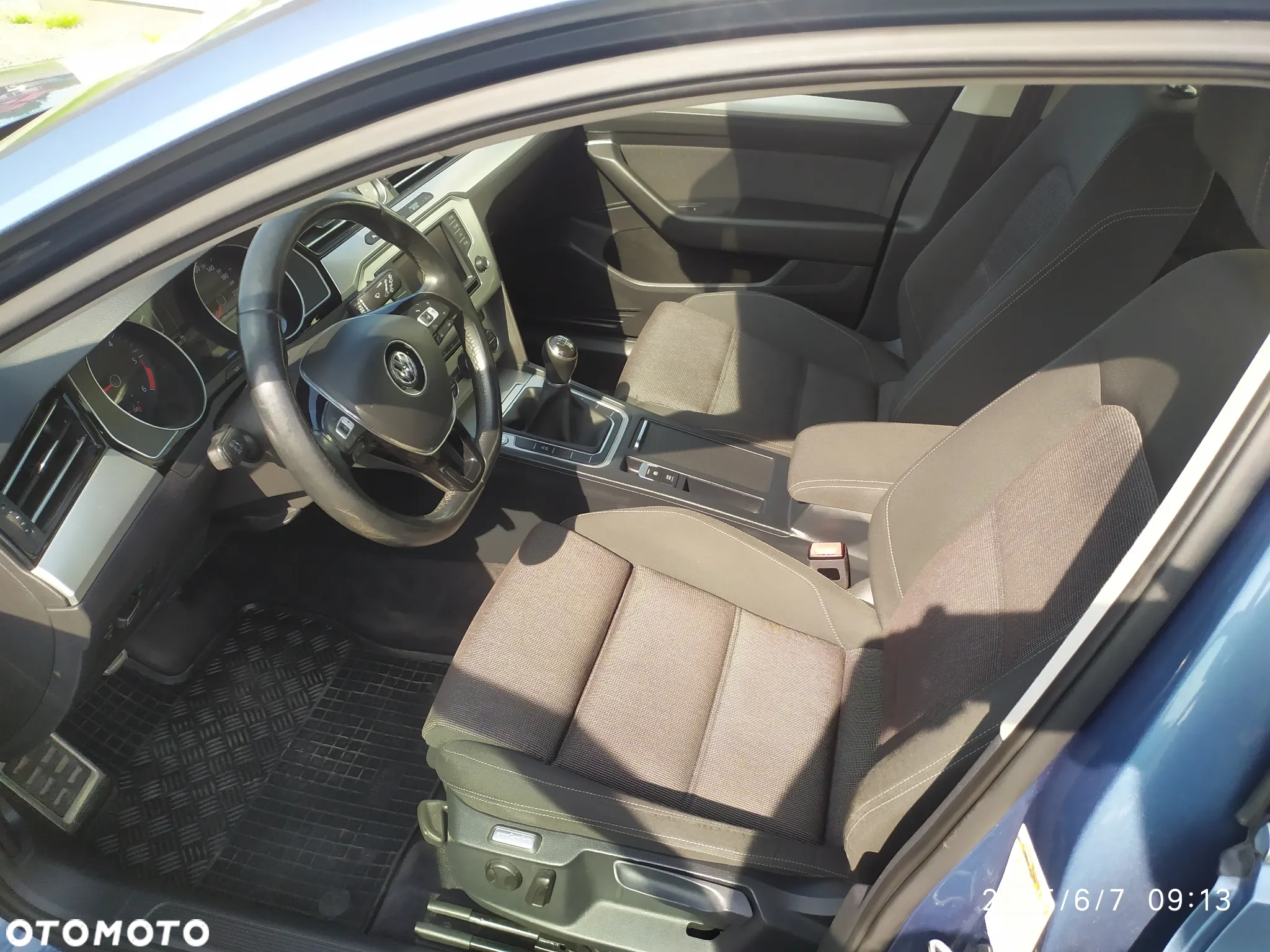 Volkswagen Passat Variant 1.6 TDI (BlueMotion Technology) Comfortline - 13