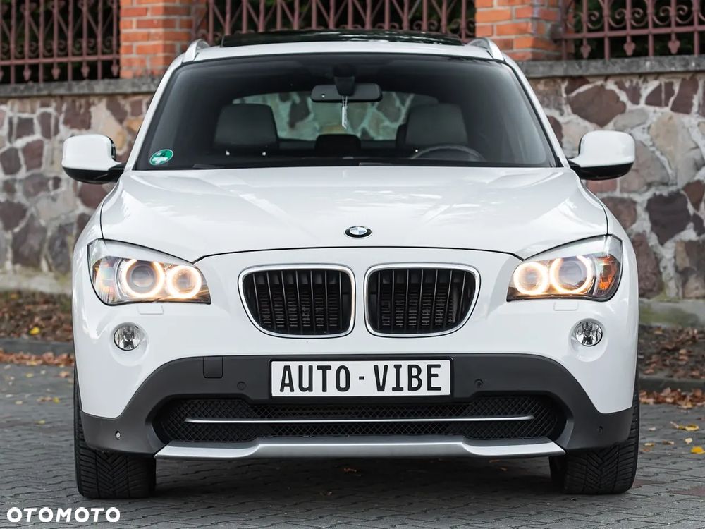 BMW X1 xDrive18d xLine - 4