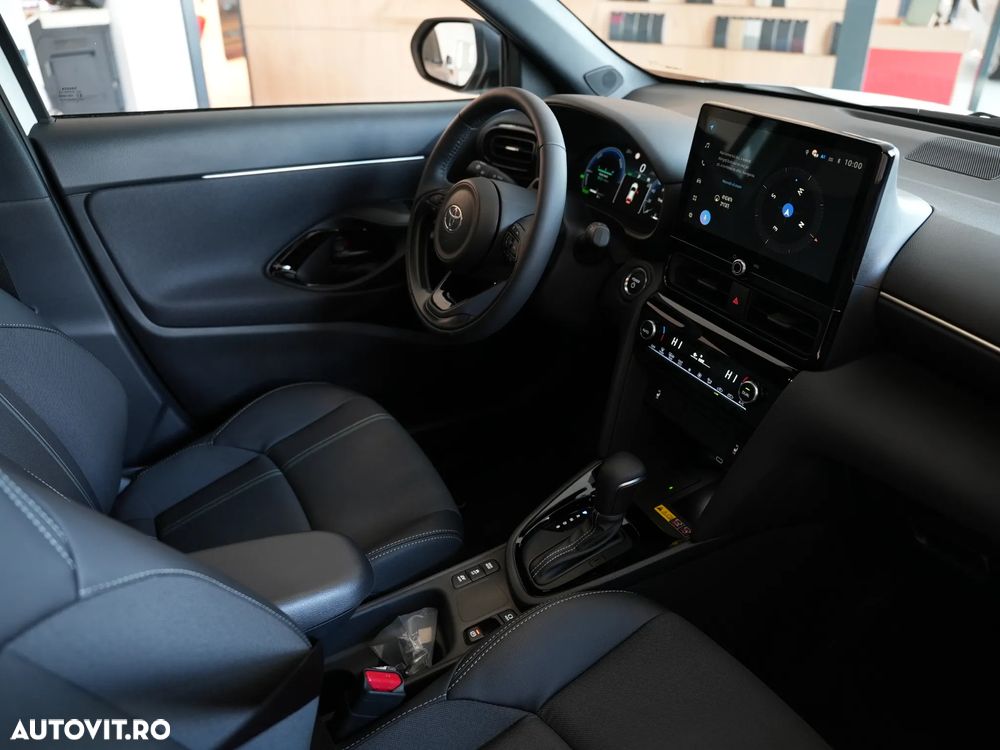 Toyota Yaris Cross - 14