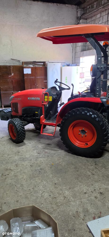 Kubota ST401 - 1