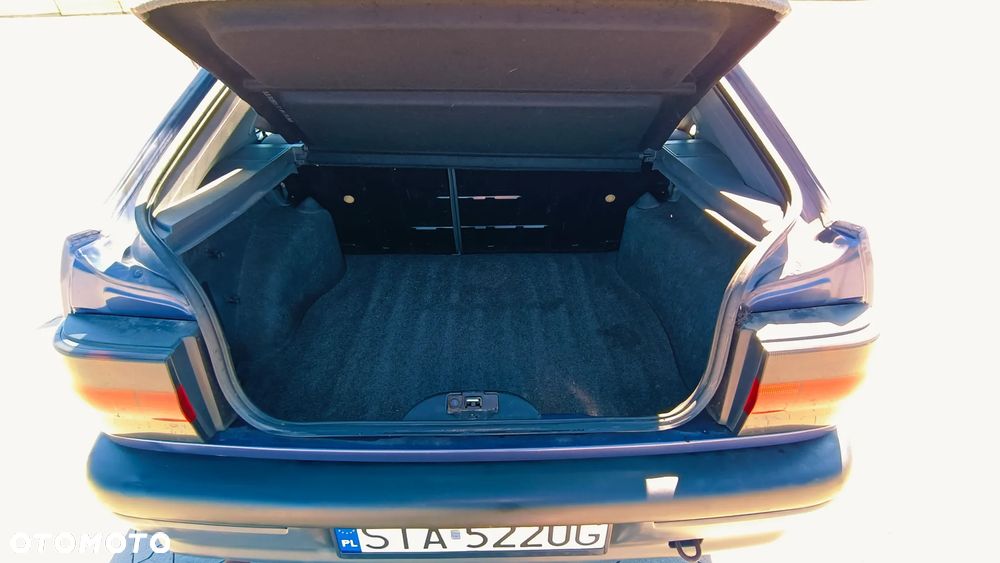 Renault 19 1.8 RN - 9