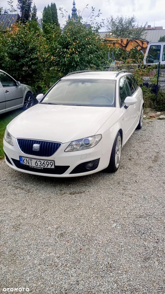 Volkswagen Golf 2.0 TDI (BlueMotion Technology) Highline - 2