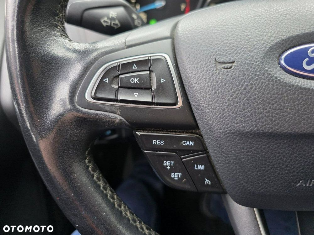 Ford Focus 1.0 EcoBoost Gold X (Edition) - 13