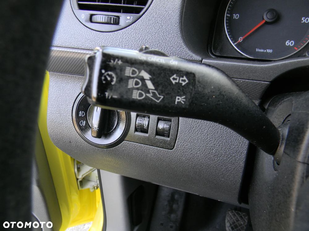 Volkswagen Caddy - 5