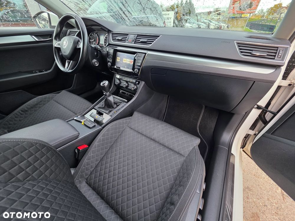 Skoda Superb 1.8 TSI Style - 12
