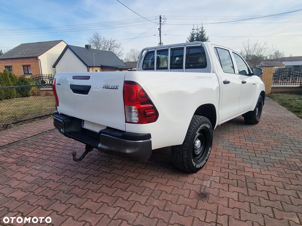 Toyota Hilux 2.4 D-4D Double Cab DLX 4x4 - 7