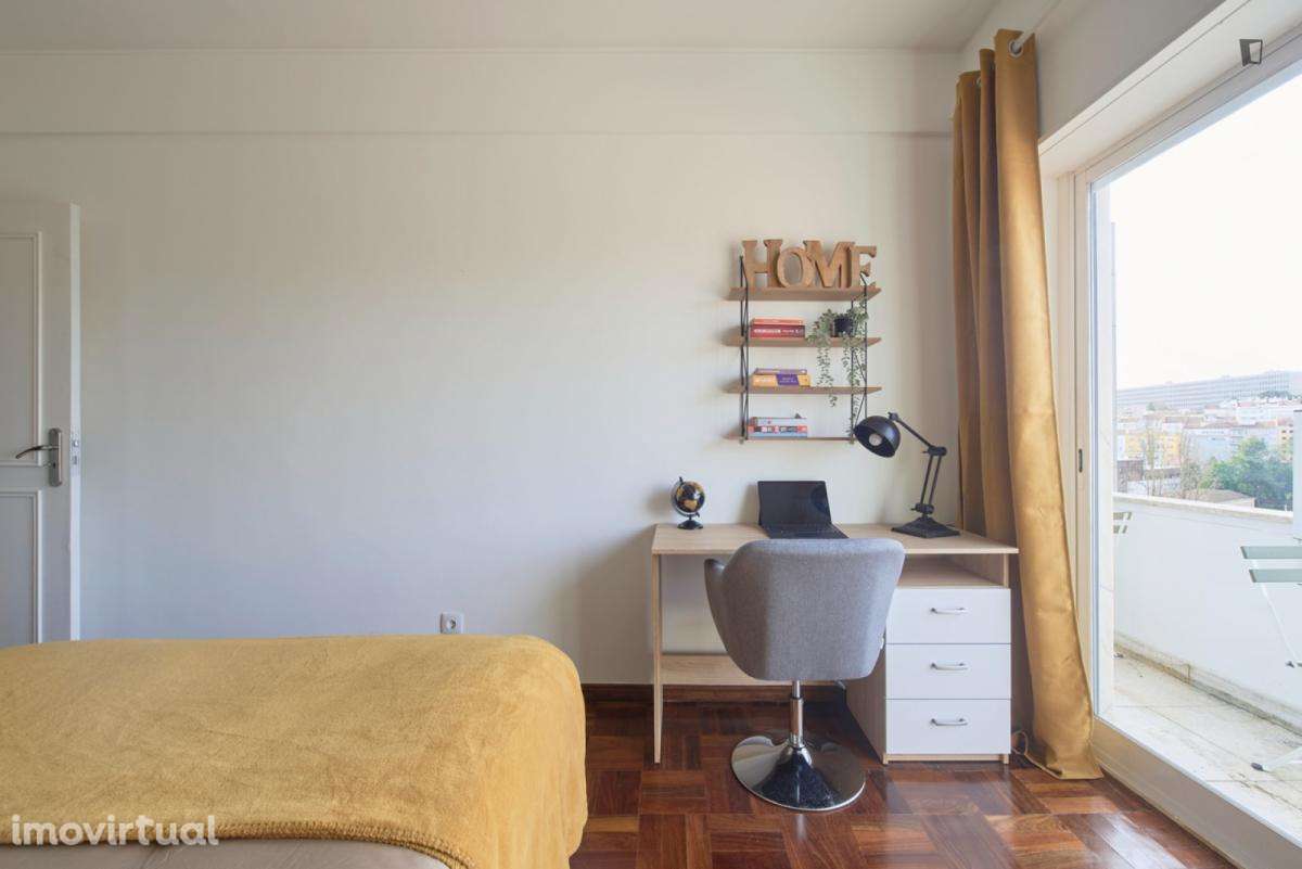 Quarto - localizado em Entrecampos Lisbon - Grande imagem: 3/37
