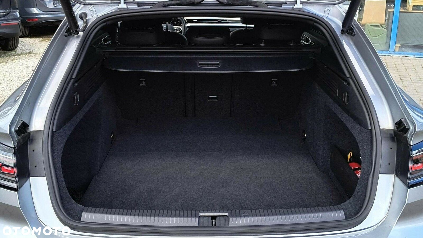 Volkswagen Arteon 2.0 TSI R-Line DSG - 26