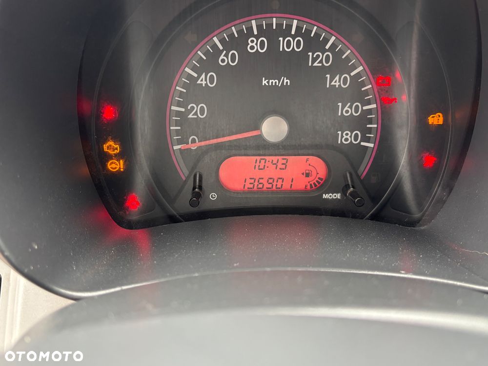 Suzuki Alto 1.0 Comfort City - 28