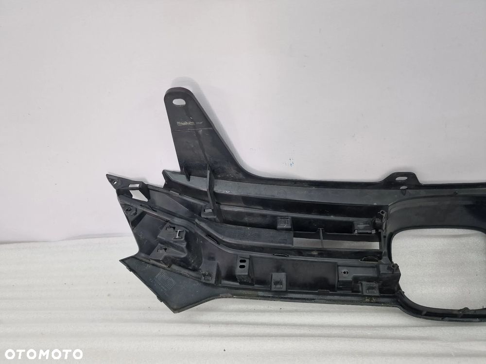 HONDA CR-V IV LIFT 15- ATRAPA / GRILL PRZEDNI PRZÓD , NR STELAŻA 71120-T1V-E010-M1 / NR NAKŁADKI 71122-T1V-E010-M1 , NR AUKCJI GR218 - 12