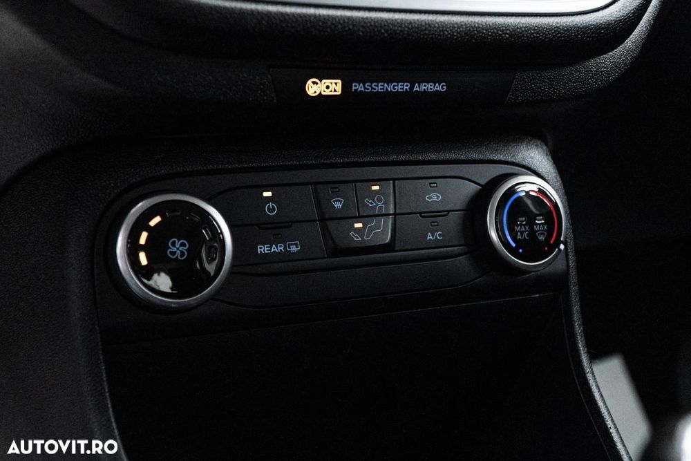 Ford Fiesta 1.1 Trend Connected - 12