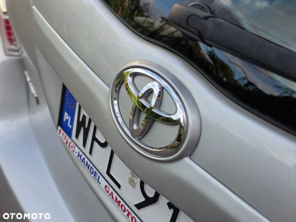 Toyota Verso - 10