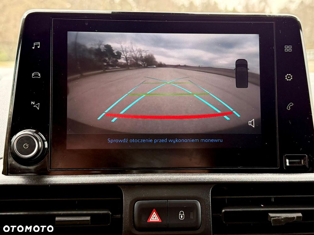 Peugeot Partner 1.5 130KM Automat 3 Osobwy Salon Polska Bezwypadkowy FVAT23% - 36