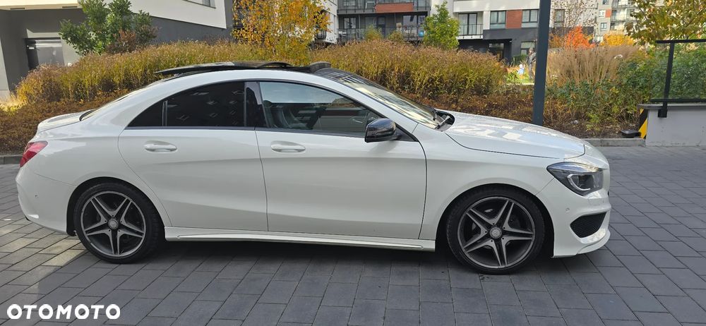 Mercedes-Benz GLA - 4