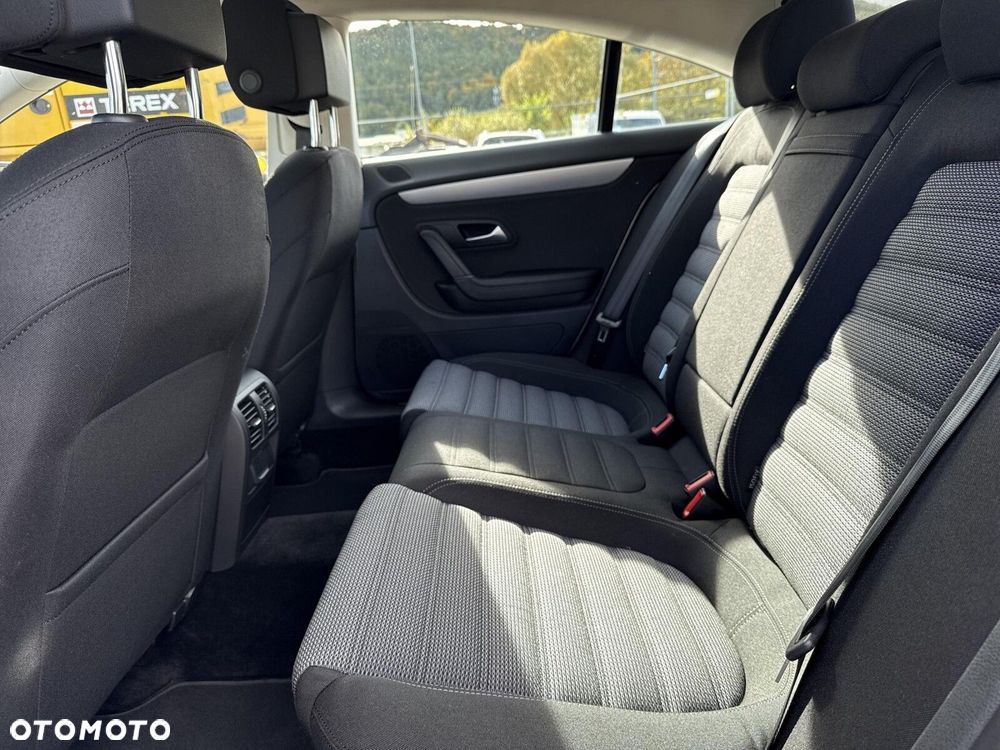 Volkswagen CC 2.0 TDI DPF BMT - 32