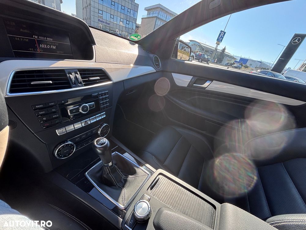 Mercedes-Benz C 220 CDI DPF BlueEFFICIENCY Edition - 8