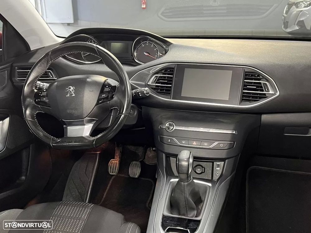 Peugeot 308 1.2 PureTech Active J17 - 8