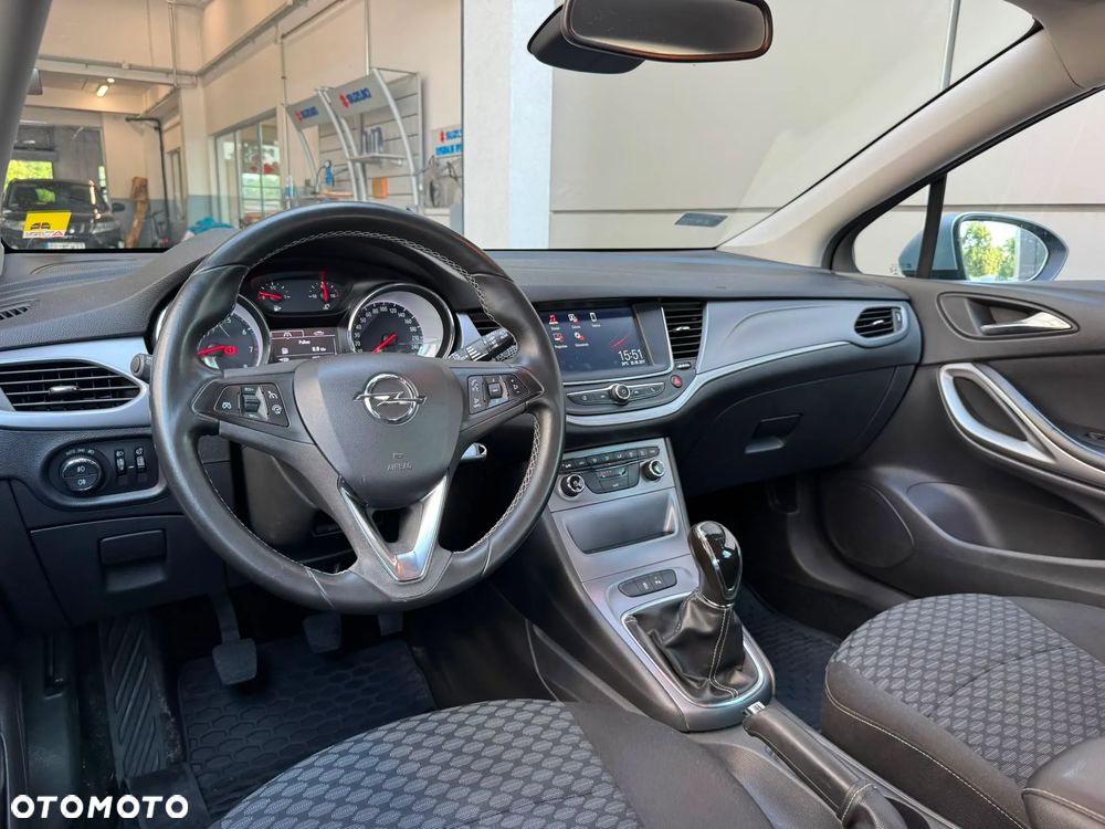 Opel Astra 1.4 T Dynamic - 6