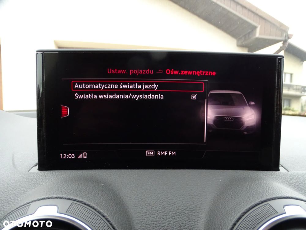 Audi Q2 35 TFSI Advanced S tronic - 36