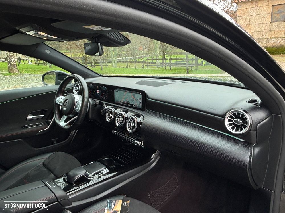 Mercedes-Benz A 180 d 7G-DCT AMG Line - 20