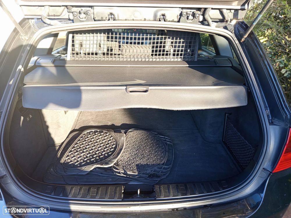 BMW 318 d DPF Edition Sport - 25