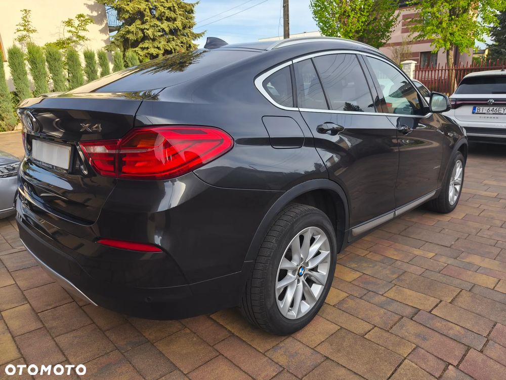 BMW X4 xDrive20i - 4