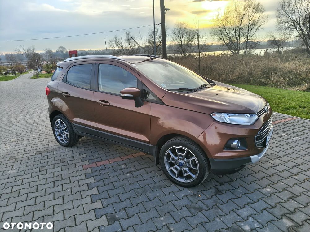 Ford EcoSport 1.5 TDCi TITANIUM - 32