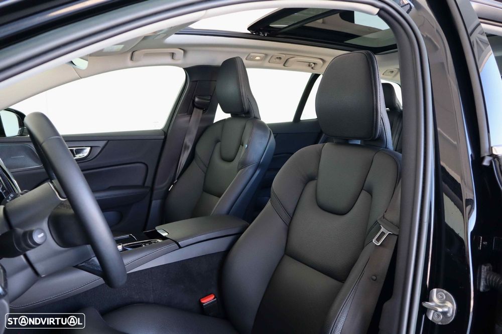 Volvo V60 2.0 T6 AWD TE Plus Bright - 23