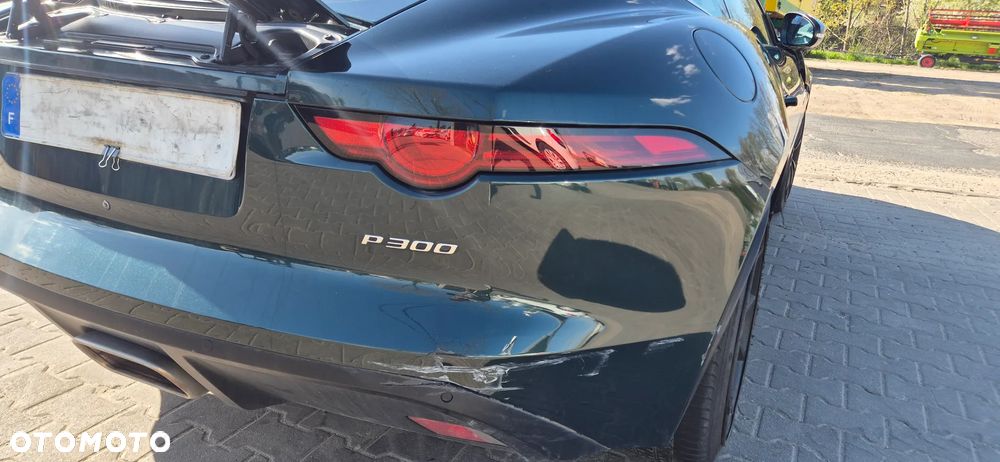Jaguar F-Type 2.0 Turbo R-Dynamic - 17