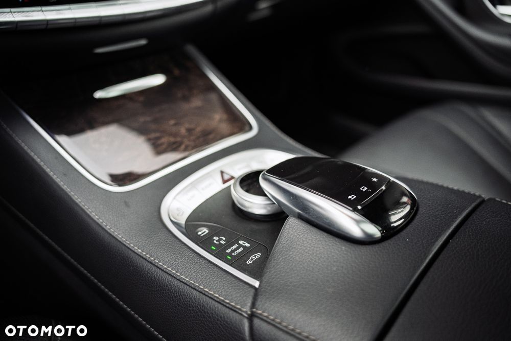 Mercedes-Benz Klasa S 500 4-Matic L 7G-TRONIC - 10