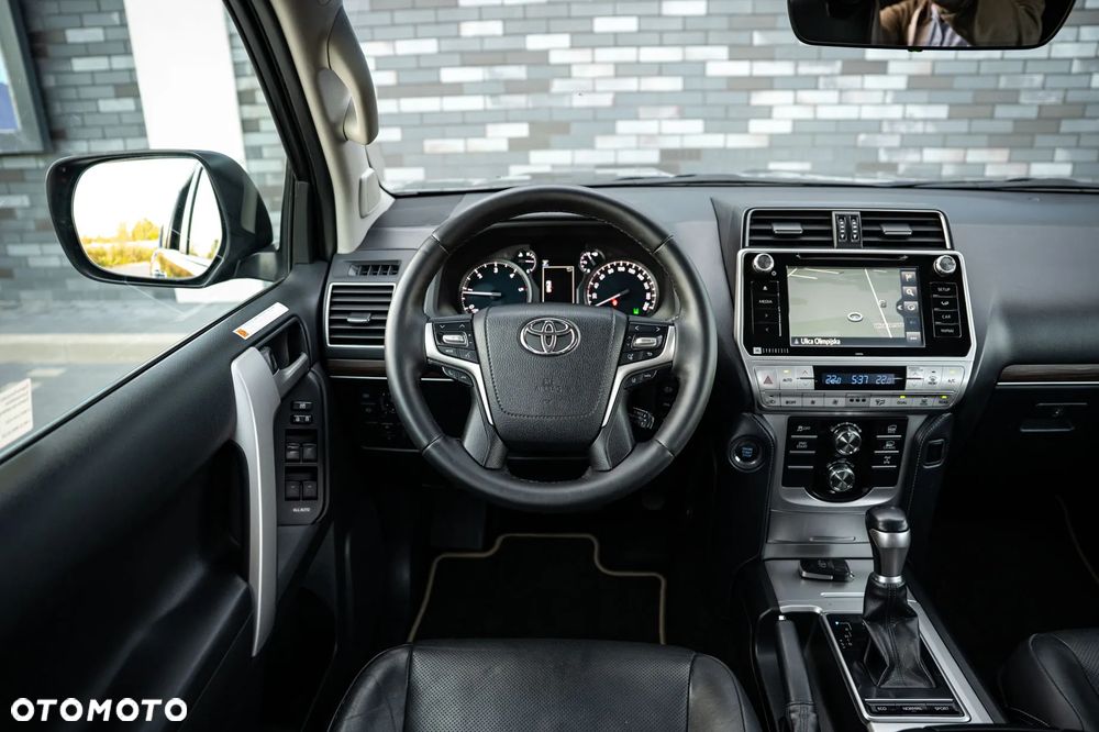 Toyota Land Cruiser LC 2.8 D-4D Prado - 25