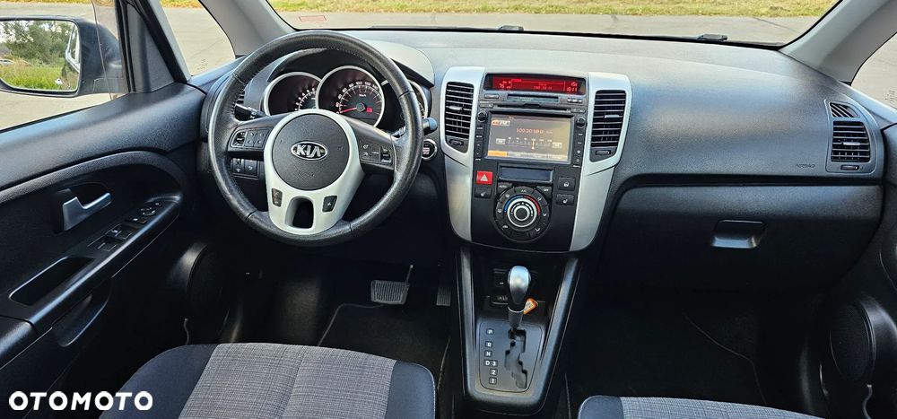 Kia Venga - 33