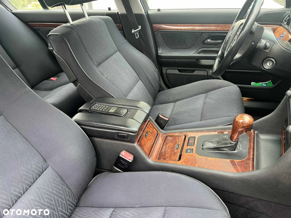BMW Seria 7 730d - 17