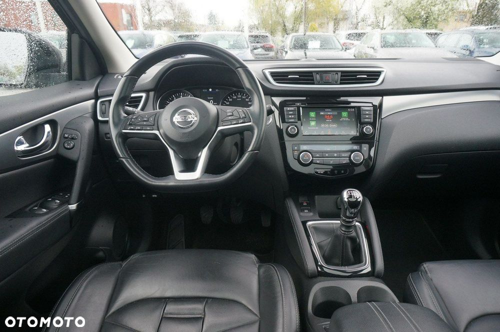 Nissan Qashqai 1.3 DIG-T Tekna EU6d - 12