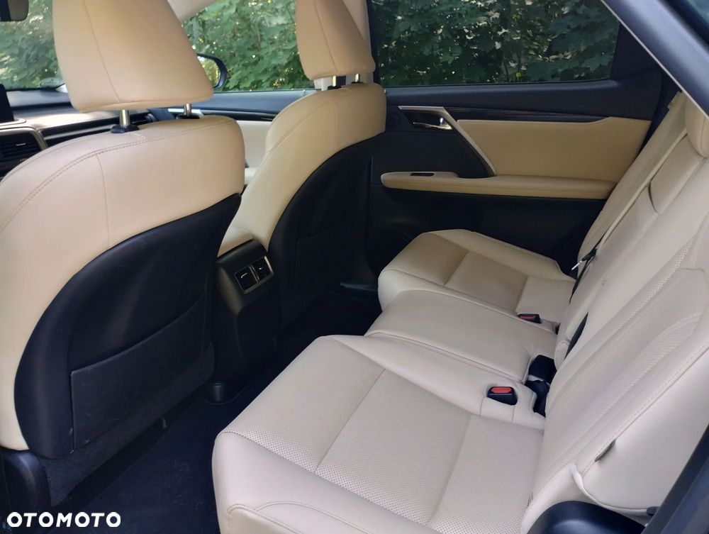 Lexus RX 450h L Business Edition + - 17