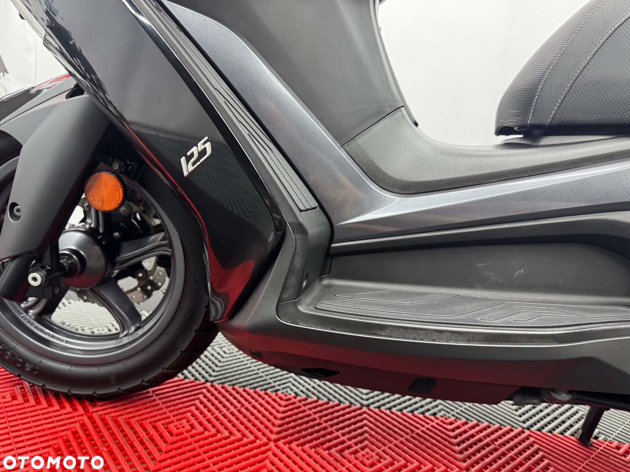 Kymco Downtown - 24