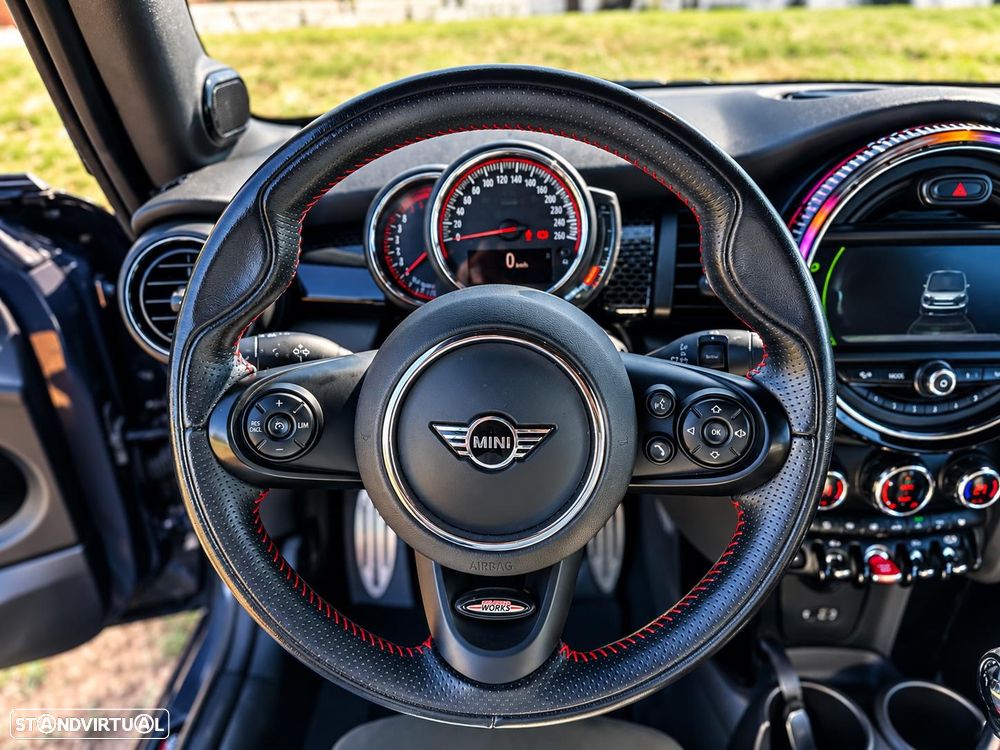 MINI 3 Portas John Cooper Works - 10