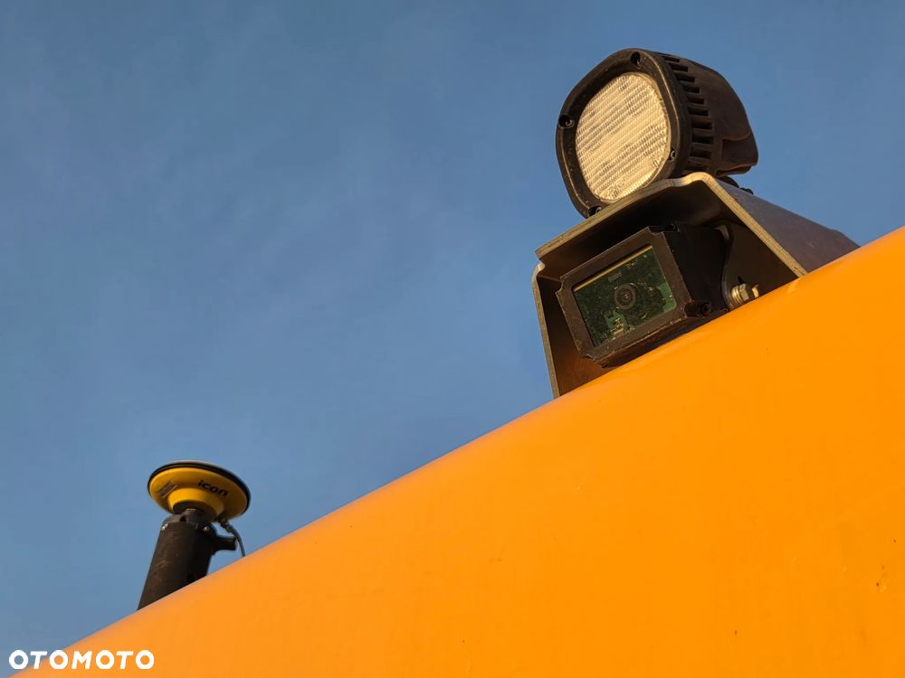 Liebherr 918 Compact - 7