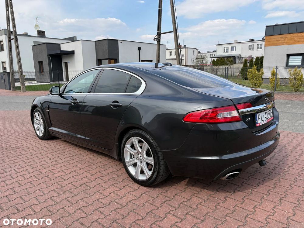 Jaguar XF 3.0 V6 Luxury - 3