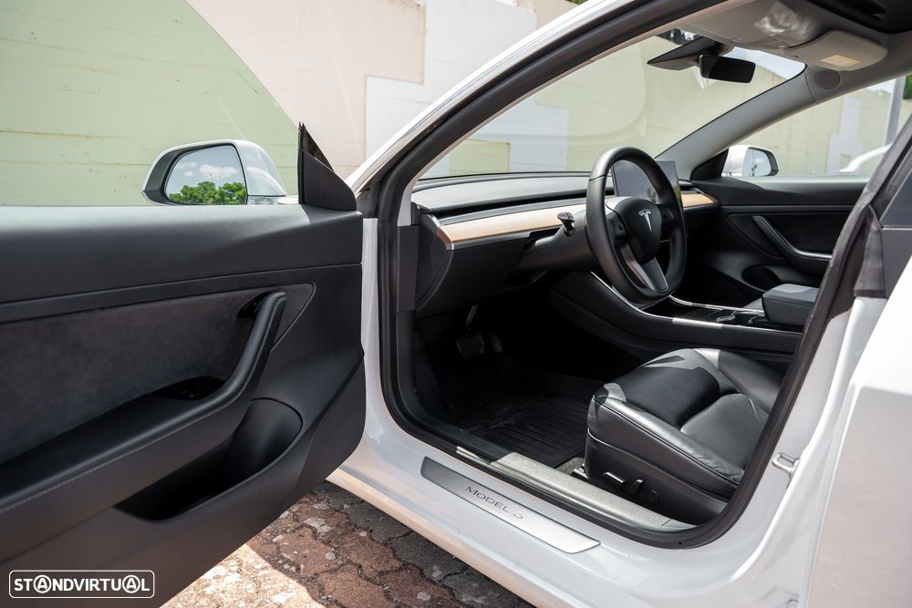 Tesla Model 3 Standard Range Plus RWD - 9