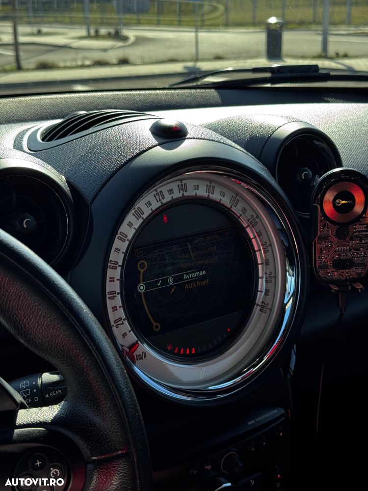 Mini Countryman - 18