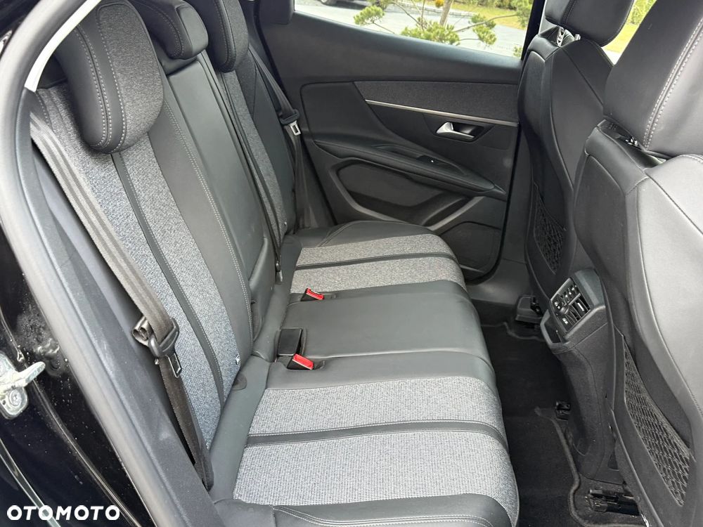 Peugeot 3008 BlueHDi 130 Stop & Start Allure Pack - 22